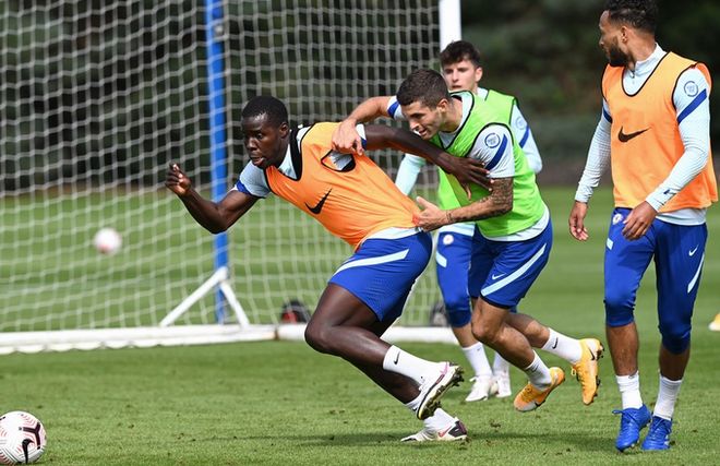 托特纳姆热刺足球俱乐部