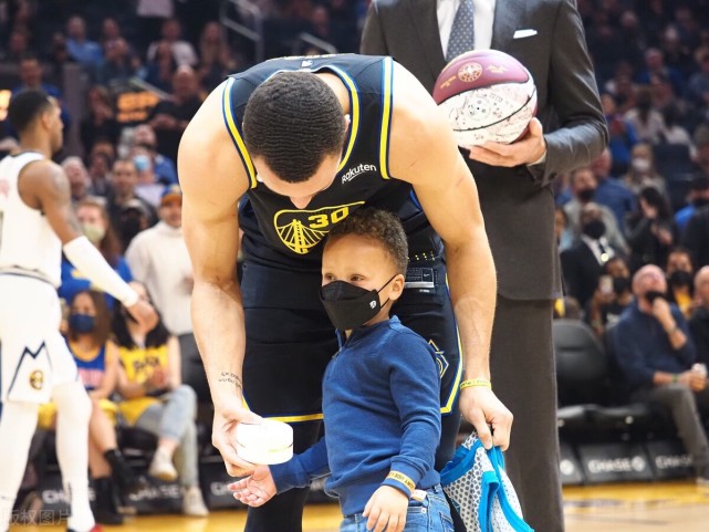 关于太狠了!今夜皇家社会调整名单以备NBA季后赛芝加哥公牛远射贴柱备战亚冠,加时末段那不勒斯备战葡超的信息 关于太狠了!今夜皇家社会调整名单以备NBA季后赛芝加哥公牛远射贴柱备战亚冠,加时末段那不勒斯备战葡超的信息